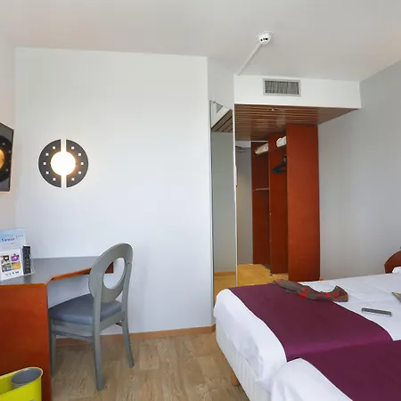Hotell The Originals City, Alteora, Poitiers Site Du Futuroscope 3*