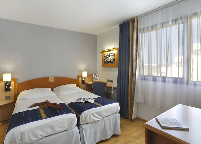 Hotel The Originals City, Alteora, Poitiers Site Du Futuroscope 3*